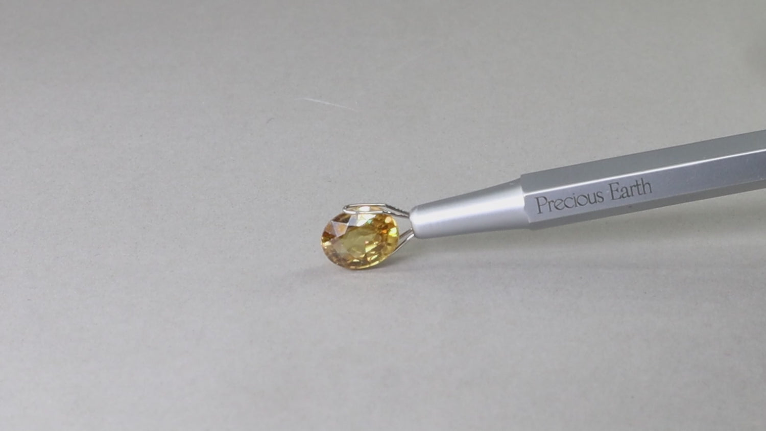 Yellow Zircon - 4.88 Carats