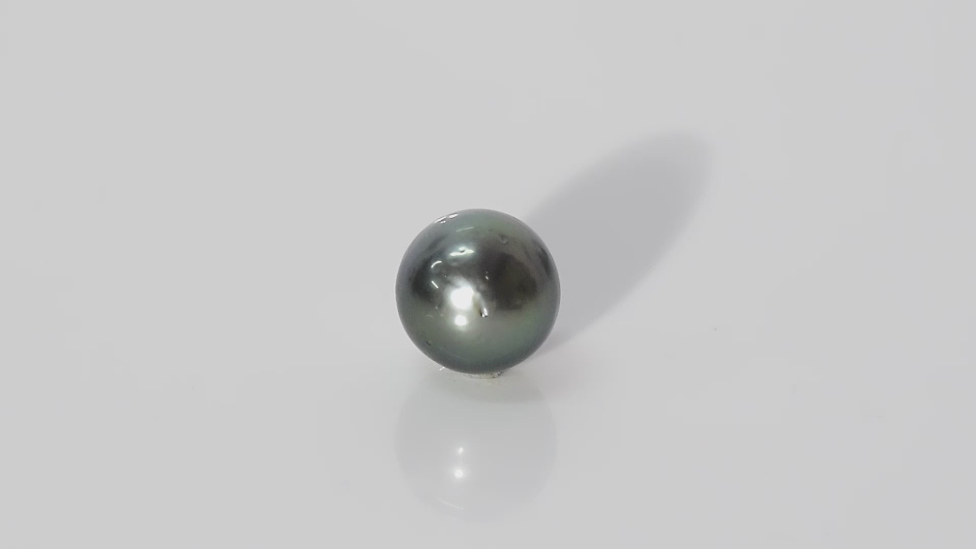 Black Tahitian (Cultured) Pearl - 10.26 Carats