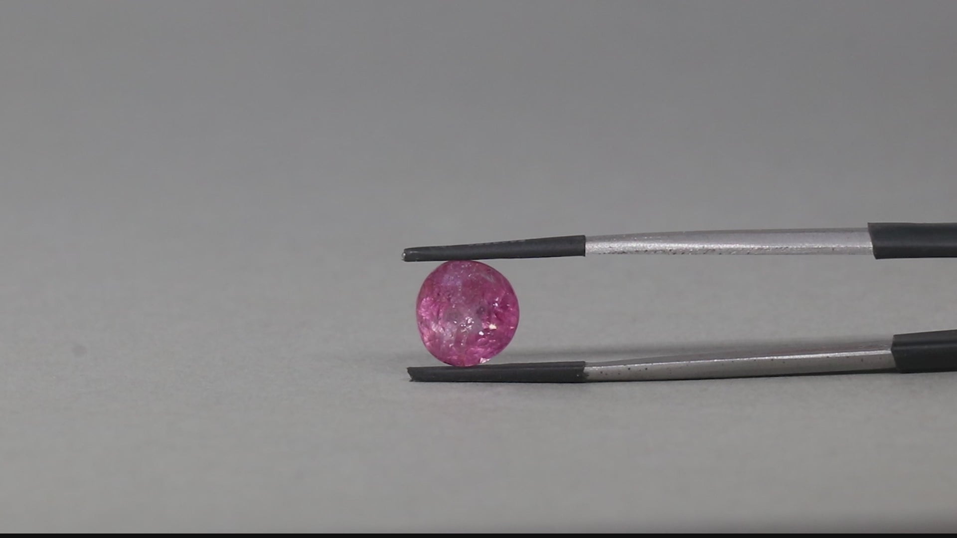 Ruby - 4.10 Carats