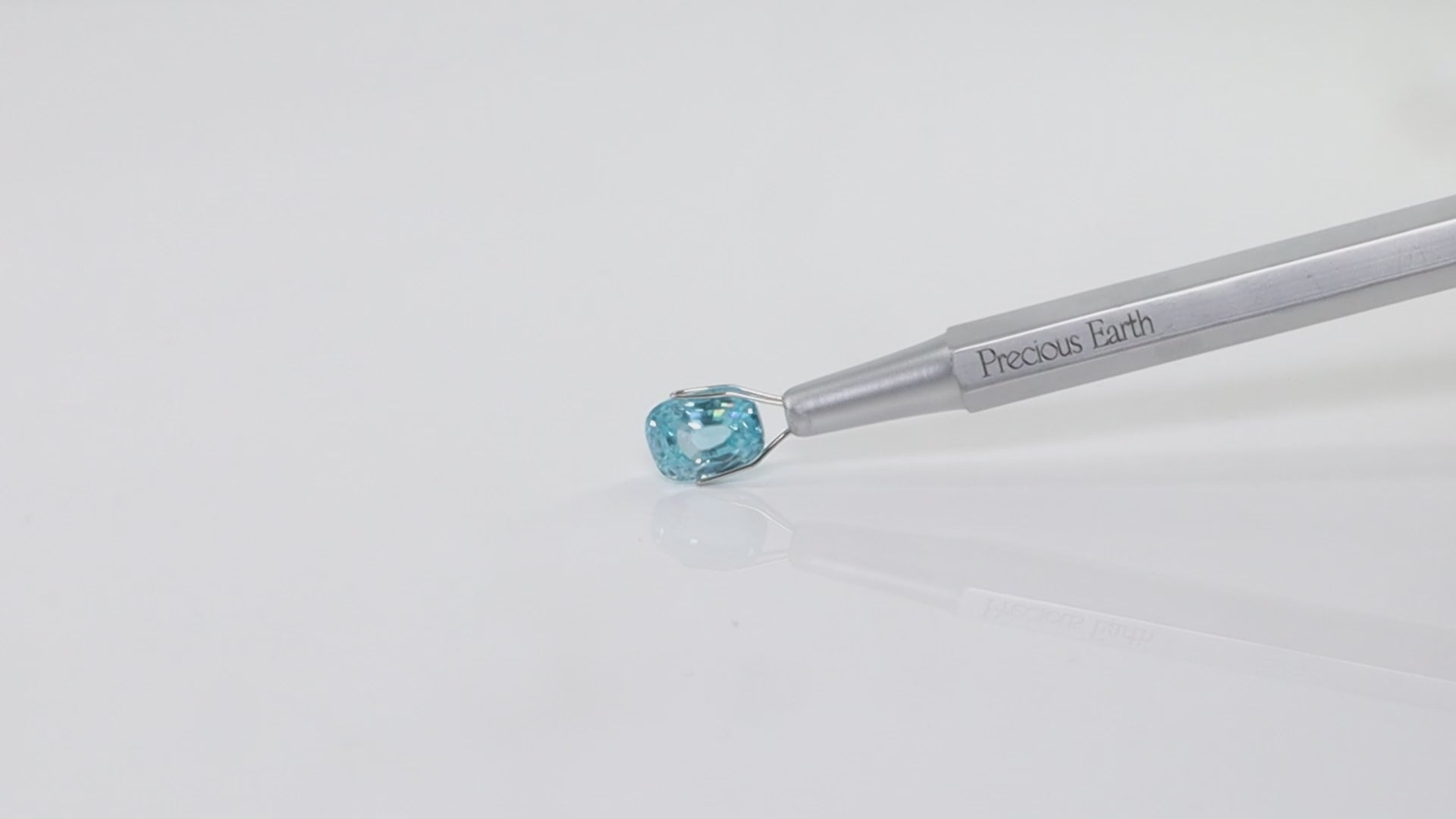 Blue Zircon - 6.21 Carats