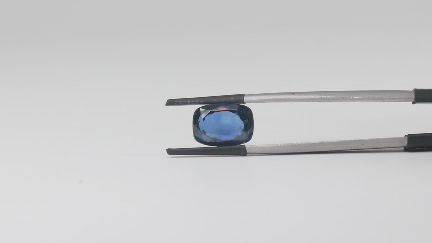 Blue Sapphire - 6.24 Carats