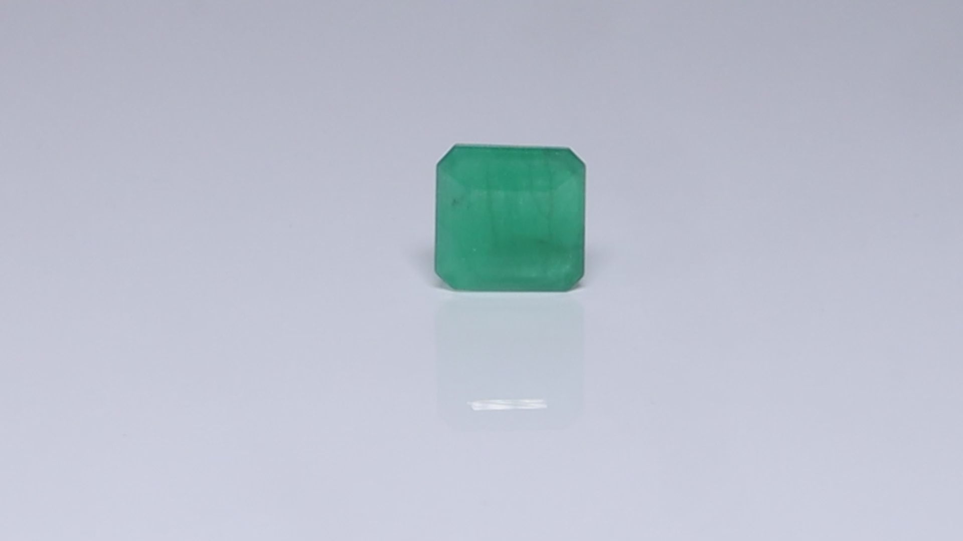 Emerald - 9.05 Carats