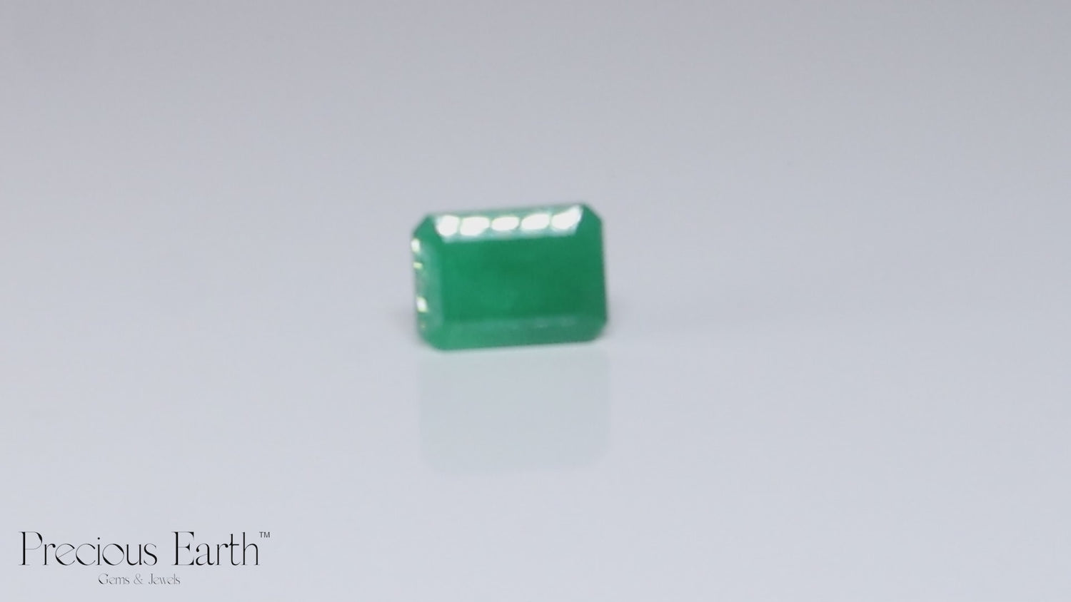 Emerald - 8.69 Carats