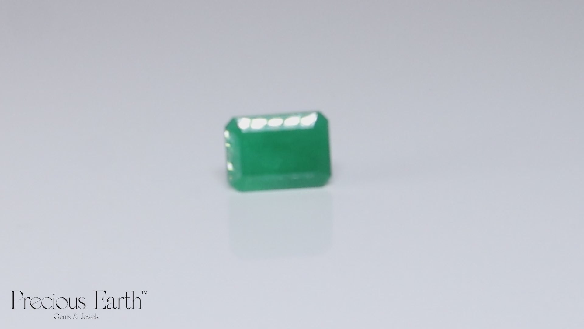 Emerald - 8.69 Carats