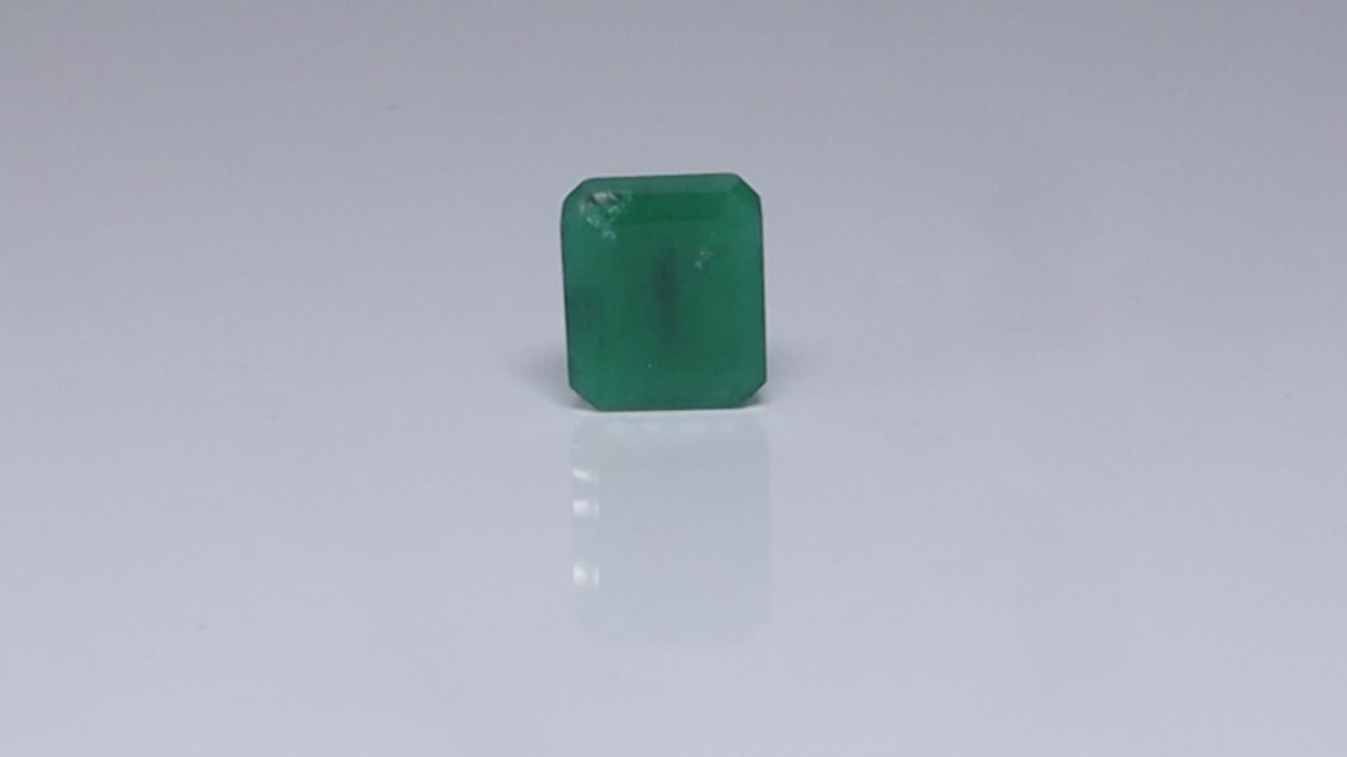 Emerald - 8.30 Carats