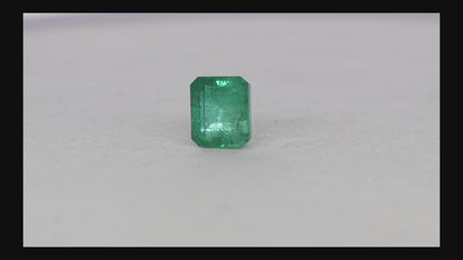 Emerald - 5.63 Carats