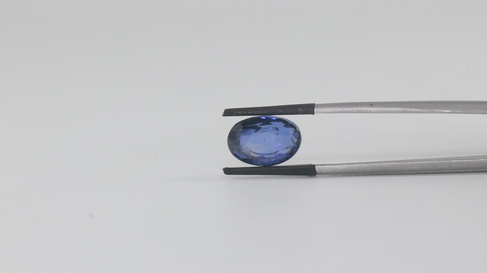 Blue Sapphire - 6.23 Carats