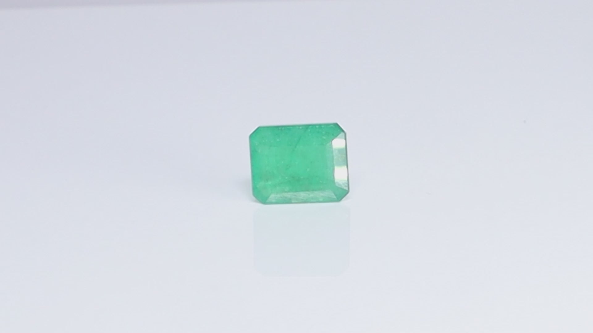 Emerald - 8.39 Carats