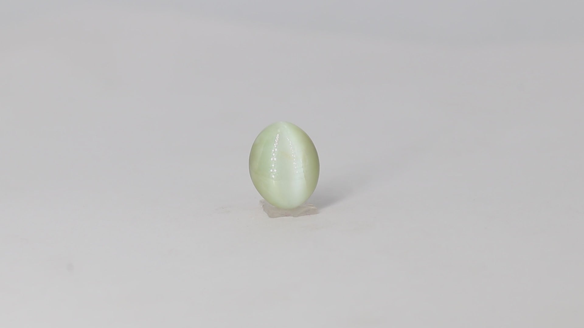 Chrysoberyl Cat's Eye - 5.85 Carat