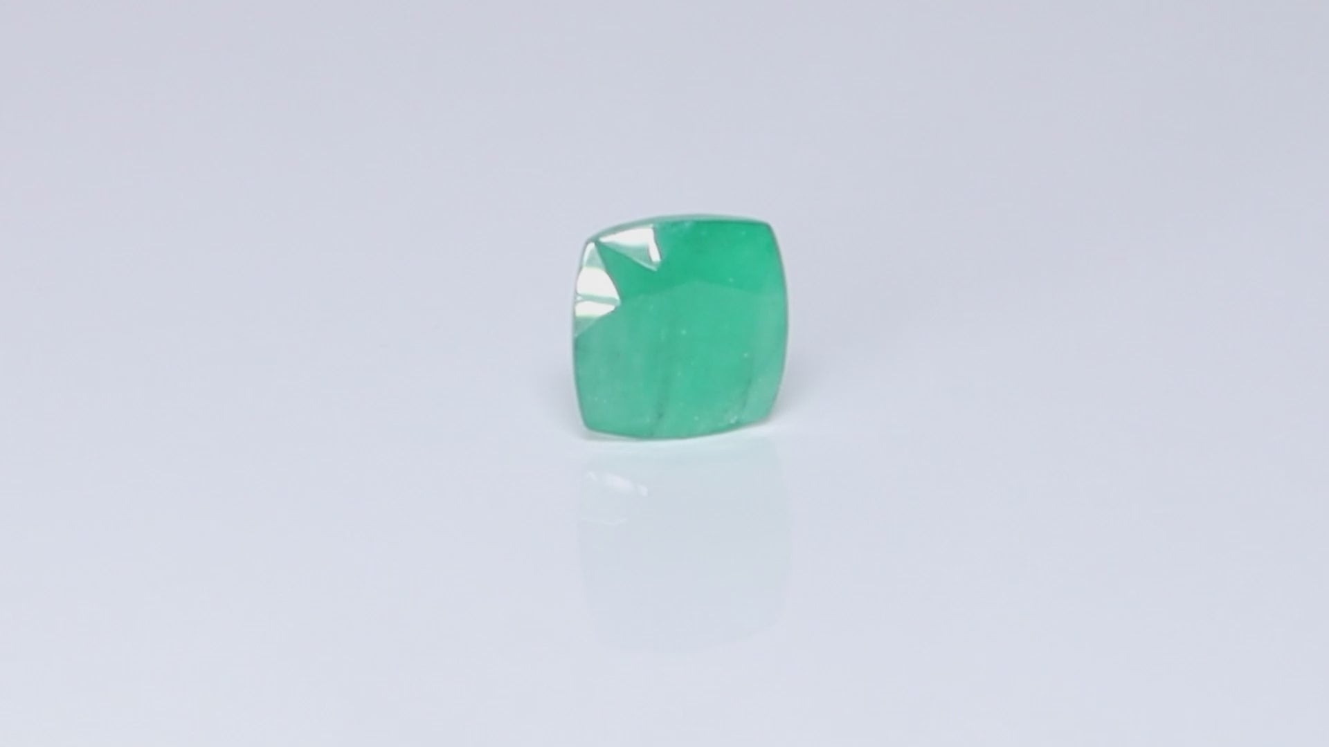 Emerald - 9.58 Carats