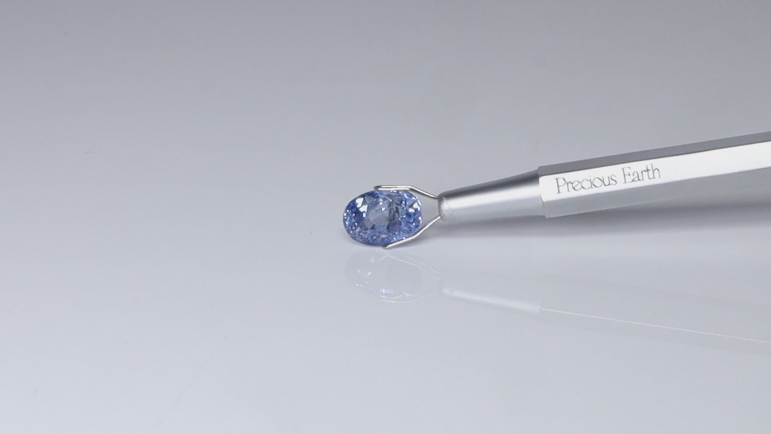 Blue Sapphire - 6.66 Carats