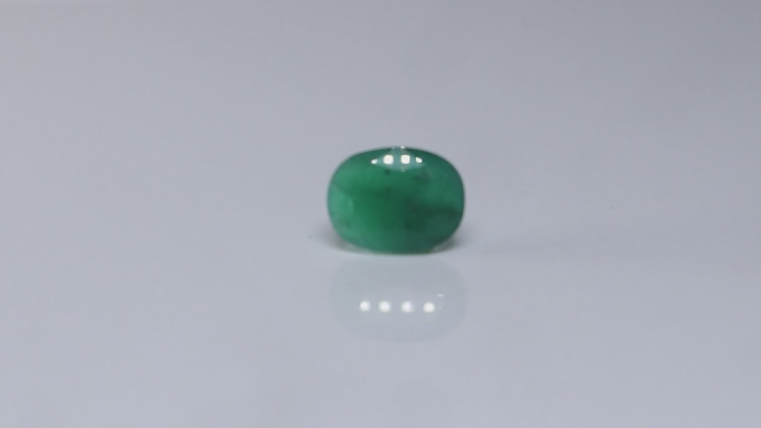 Emerald - 6.67 Carats