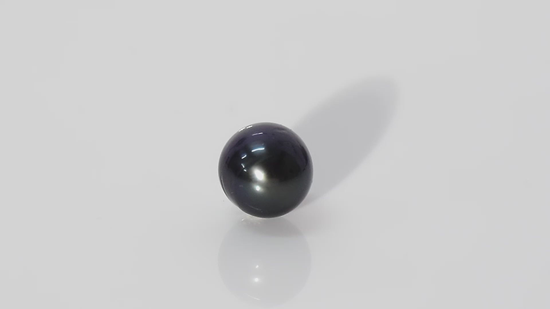 Black Tahitian (Cultured) Pearl - 11.02 Carats