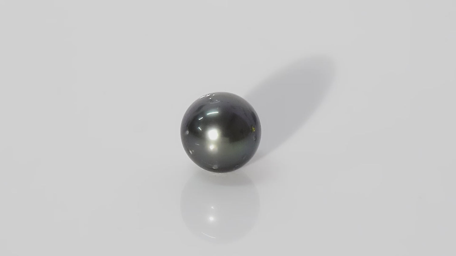 Black Tahitian (Cultured) Pearl - 11.51 Carats