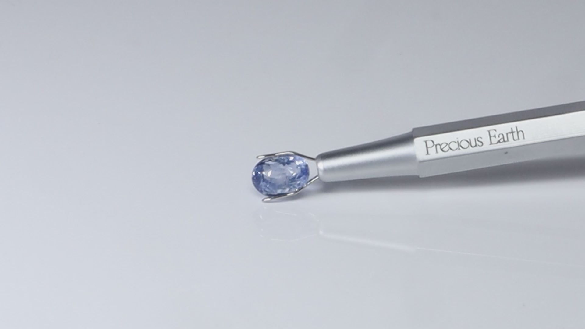 Blue Sapphire - 2.89 Carats