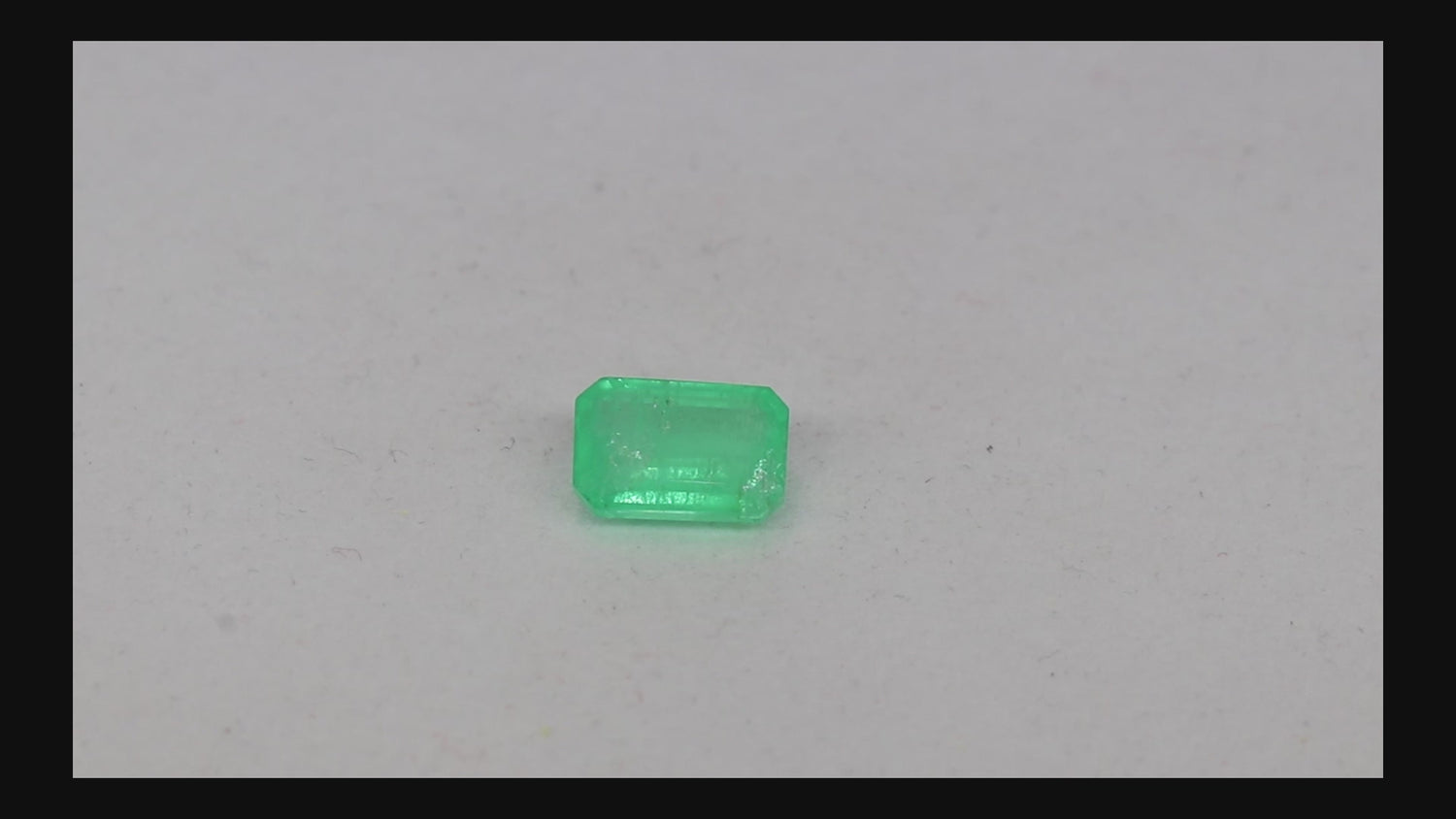 Emerald - 3.44 Carats