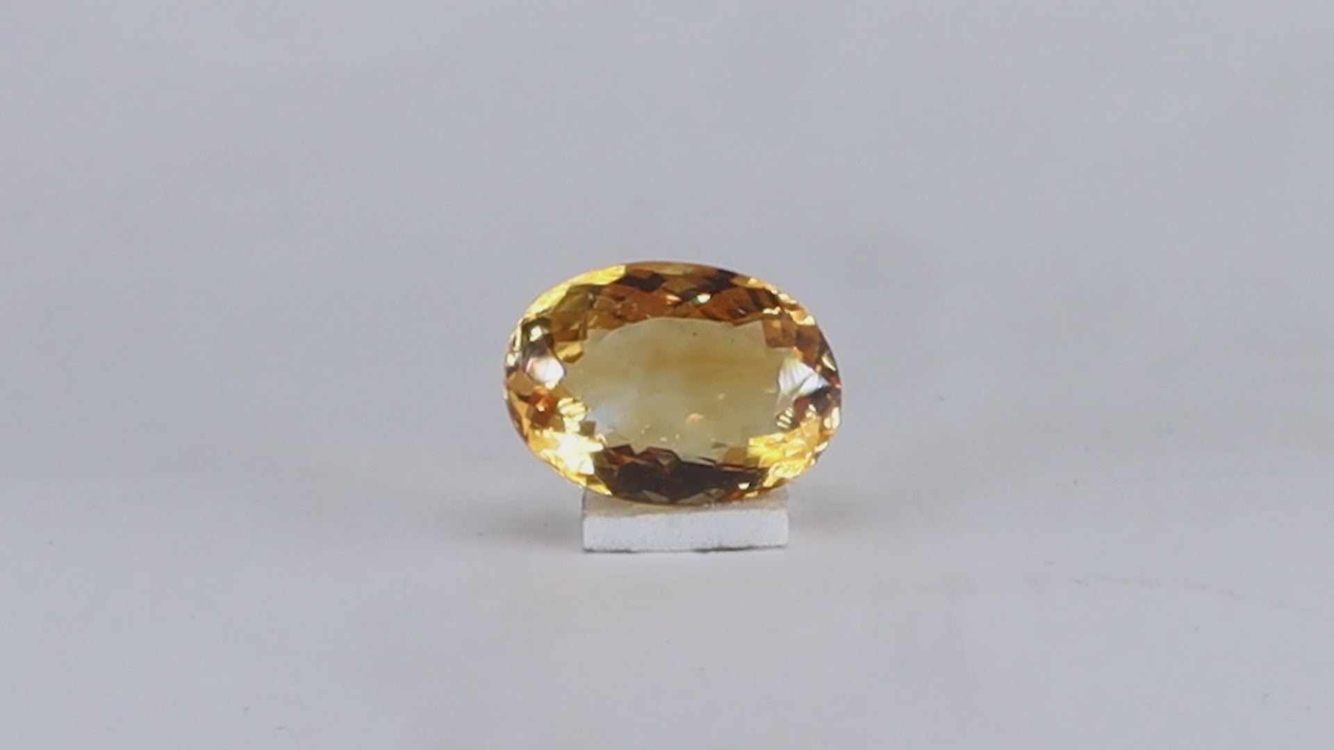 Citrine - 9.52 Carats