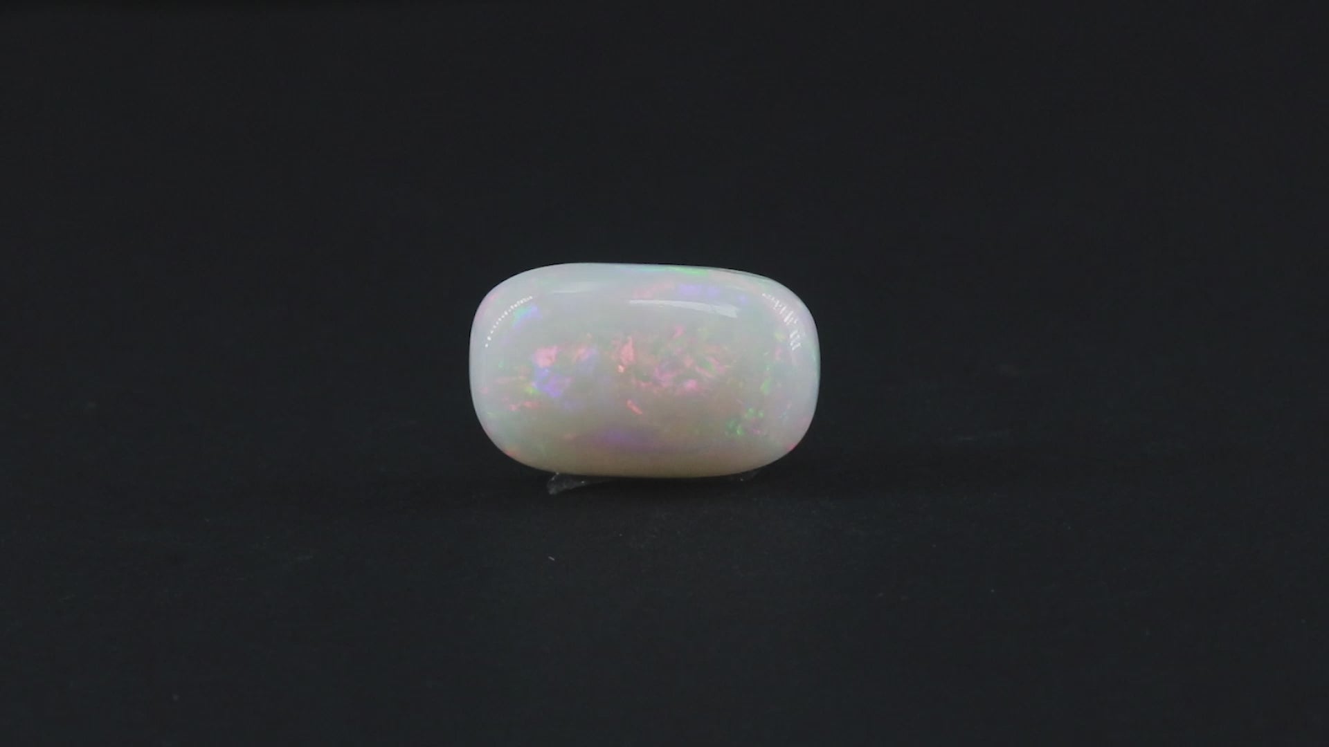 Opal - 9.04 Carats