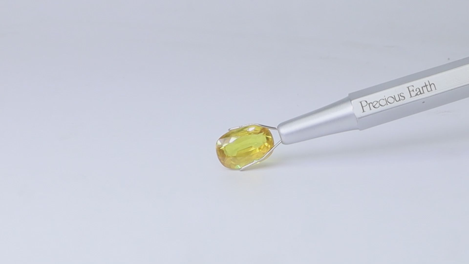 Yellow Sapphire - 4.15 Carats (Thailand)