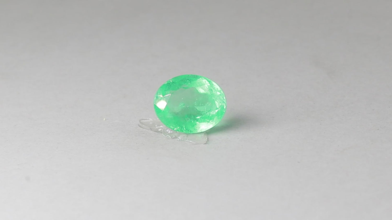 Emerald - 5.96 Carats