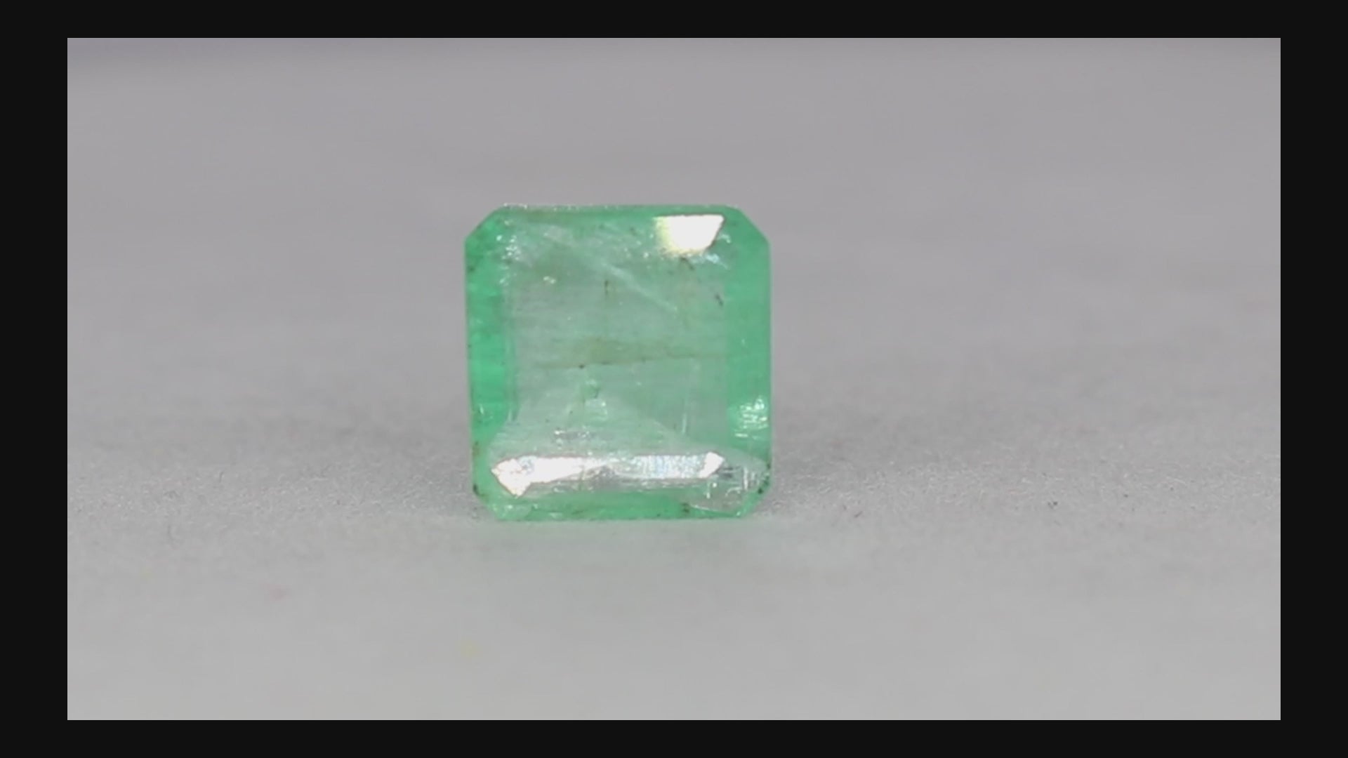 Emerald - 6.01 Carats