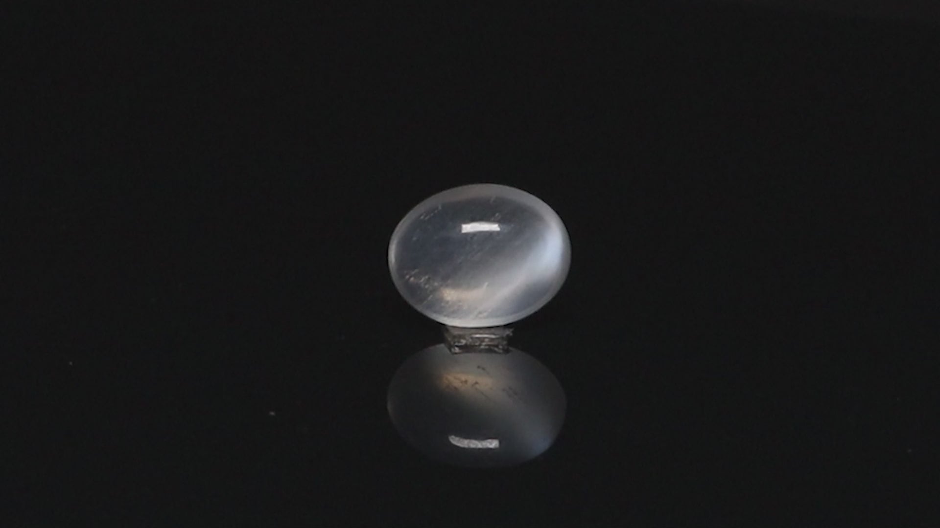 White Moonstone - 6.31 Carats