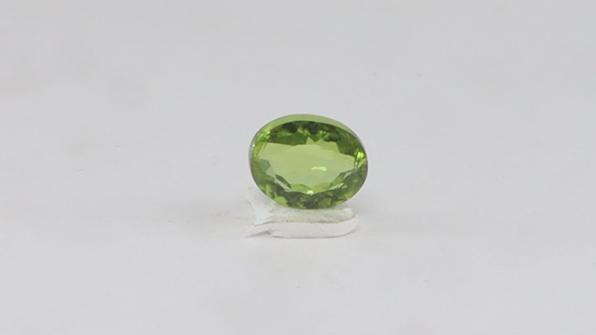 Peridot - 6.96 Carats