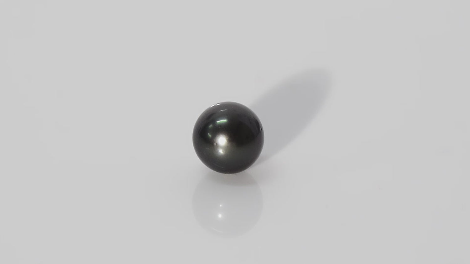 Black Tahitian (Cultured) Pearl - 7.41 Carats