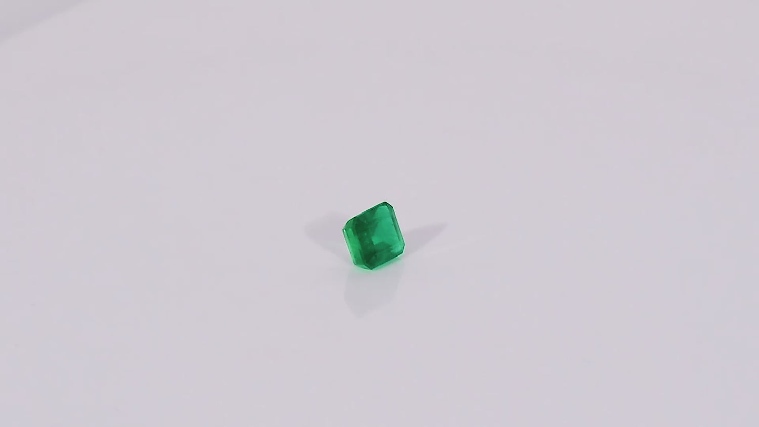 Emerald - 3.92 carats