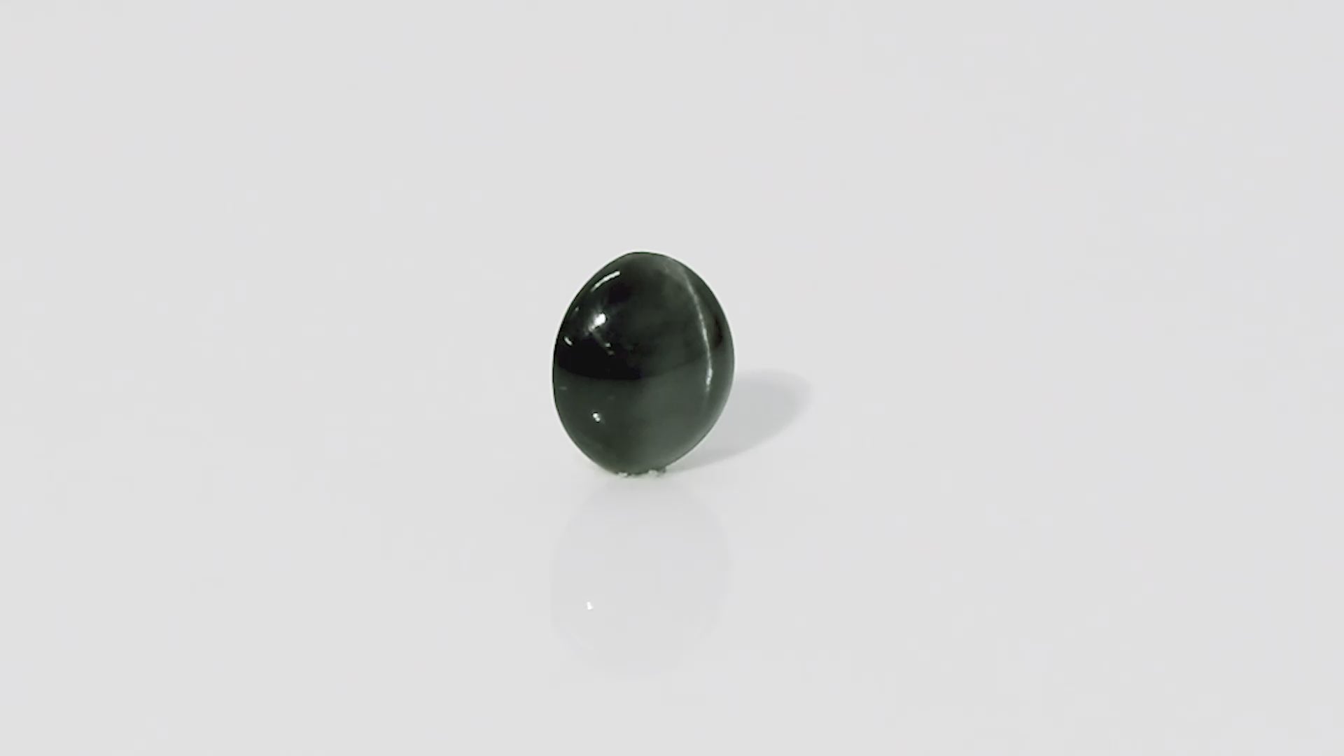 Chrysoberyl Cats Eye - 5.82 Carats