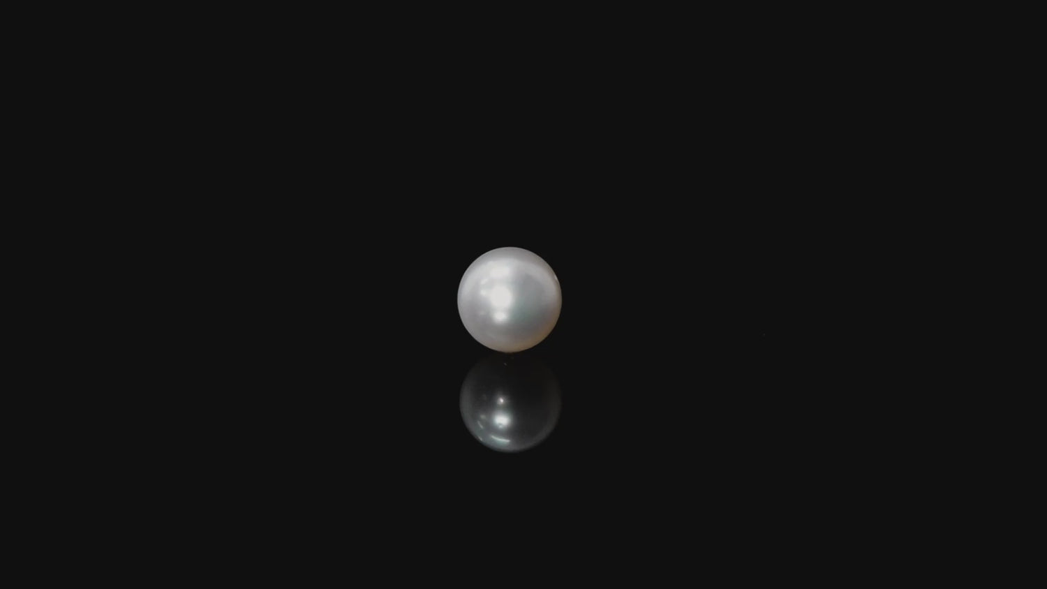 South Sea Pearl - 10.60 Carats