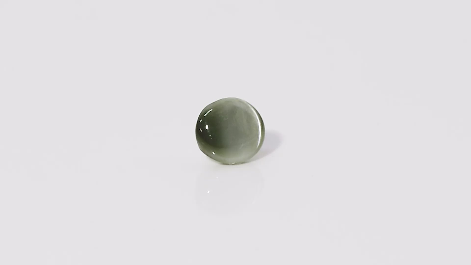 Chrysoberyl Cats Eye - 5.89 Carats