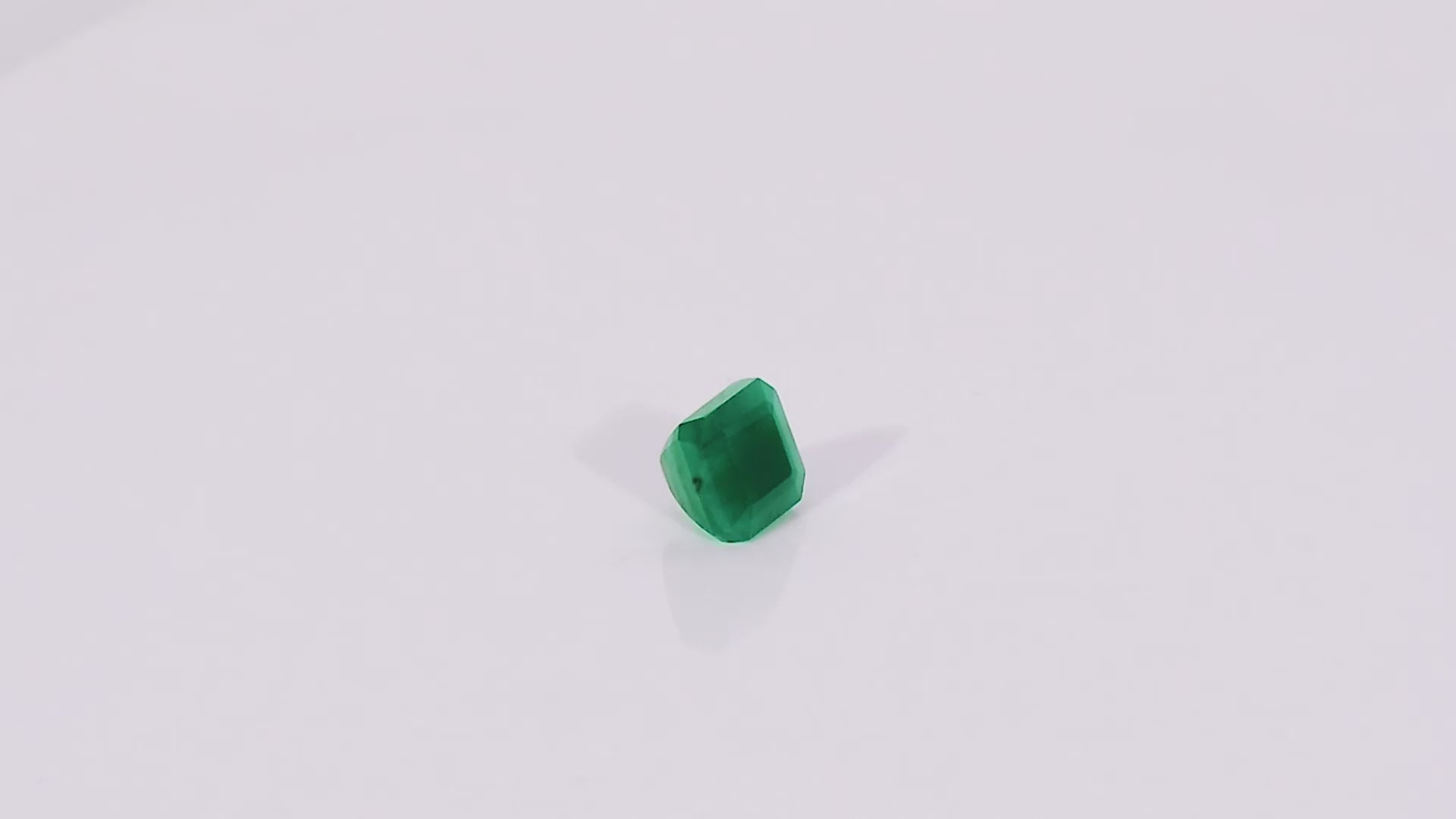 Emerald - 7.79 carats