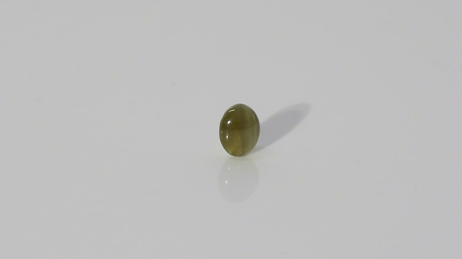 Chrysoberyl Cats Eye - 5.65 Carats