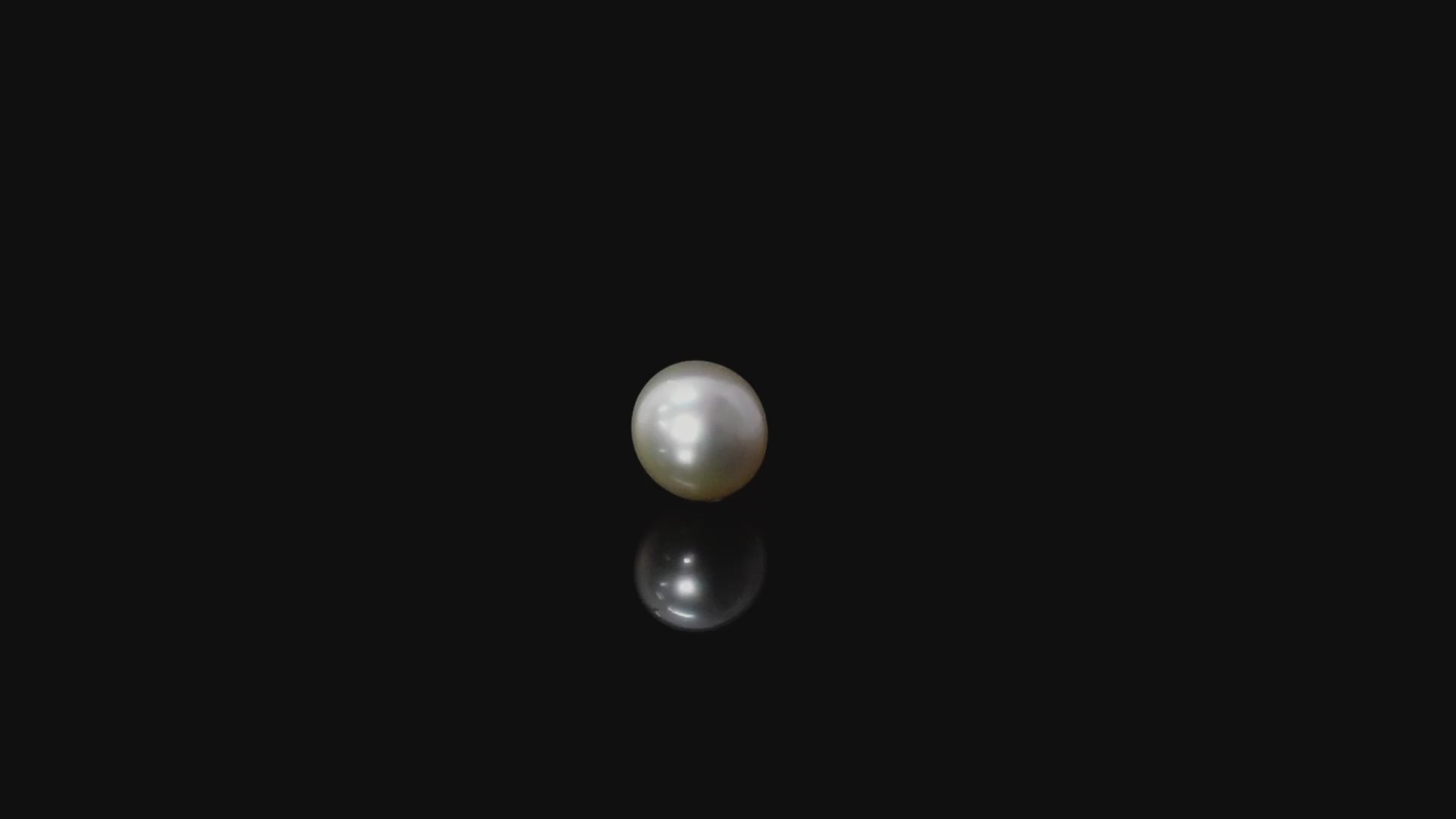 South Sea Pearl - 9.09 Carats