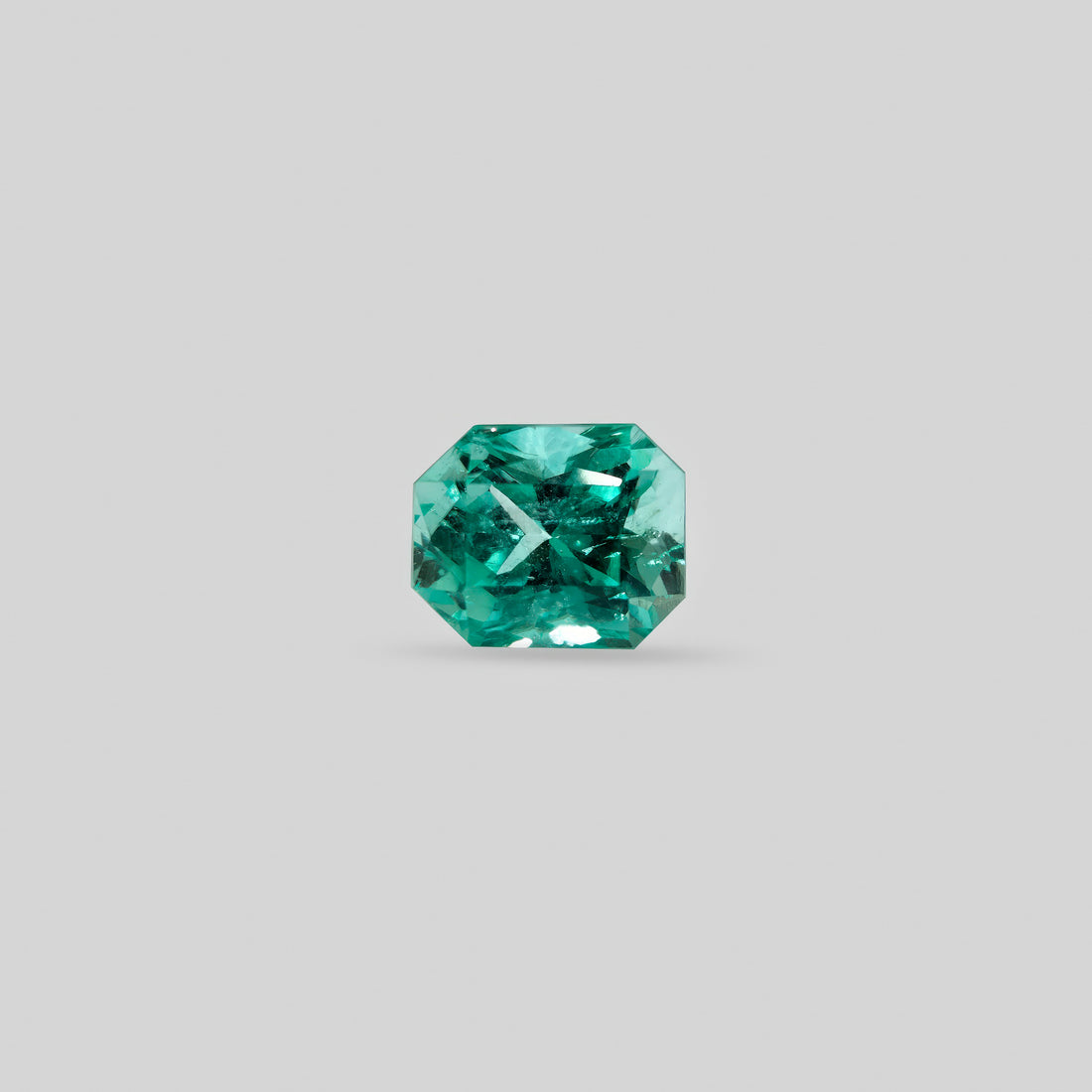 Emerald - 9.66 carats