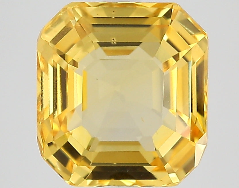 Yellow Sapphire - 4.81 carats