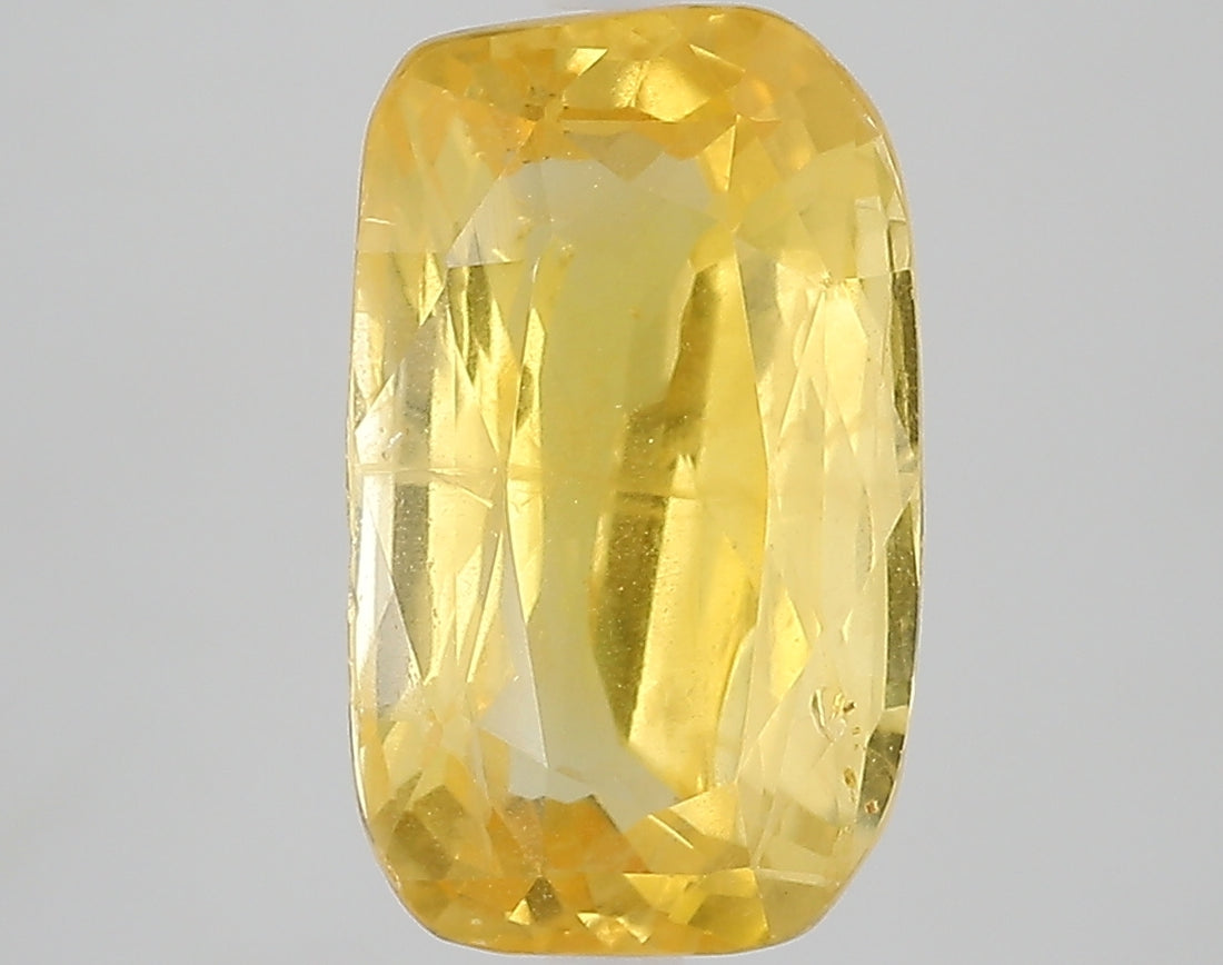 Yellow Sapphire - 5.53 carats