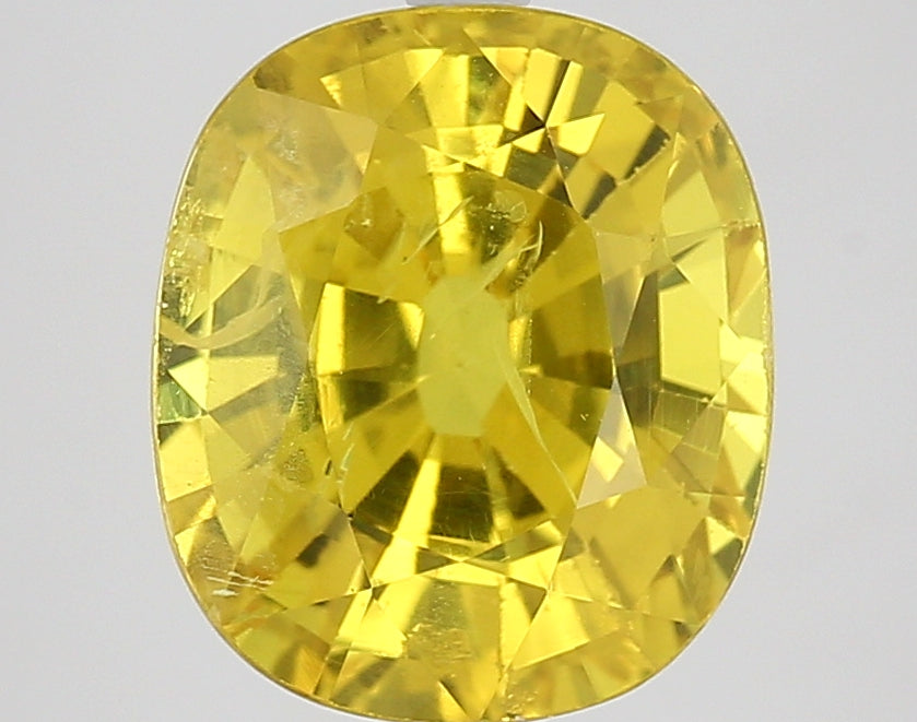 Yellow Sapphire - 6.73 carats