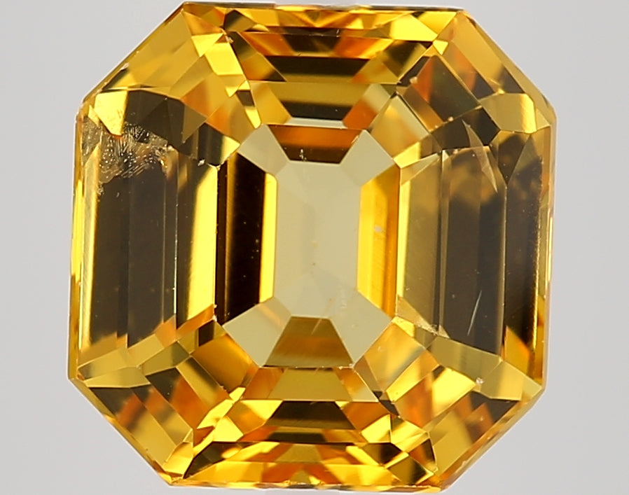 Yellow Sapphire - 10.11 carats