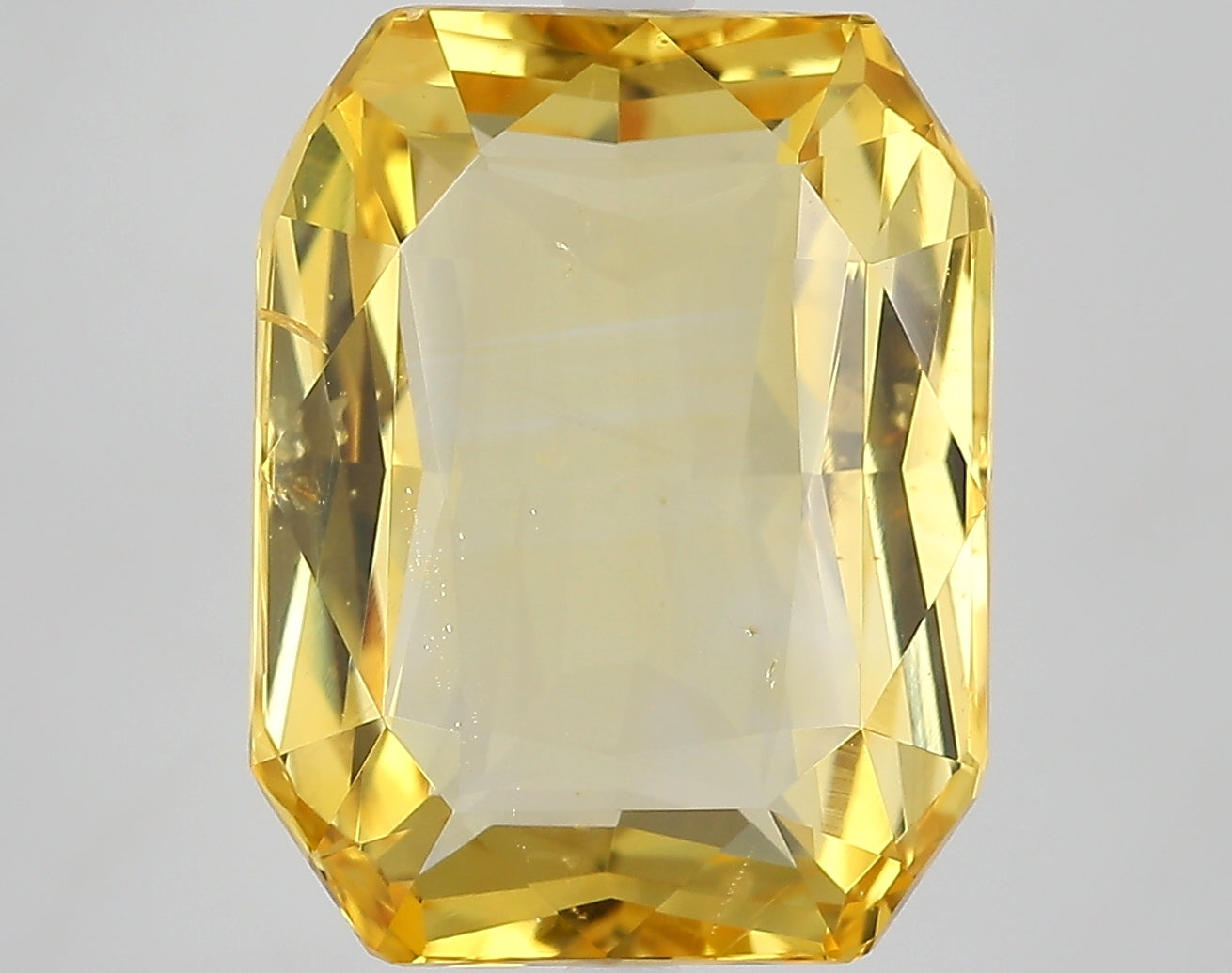 Yellow Sapphire - 11.35 carats