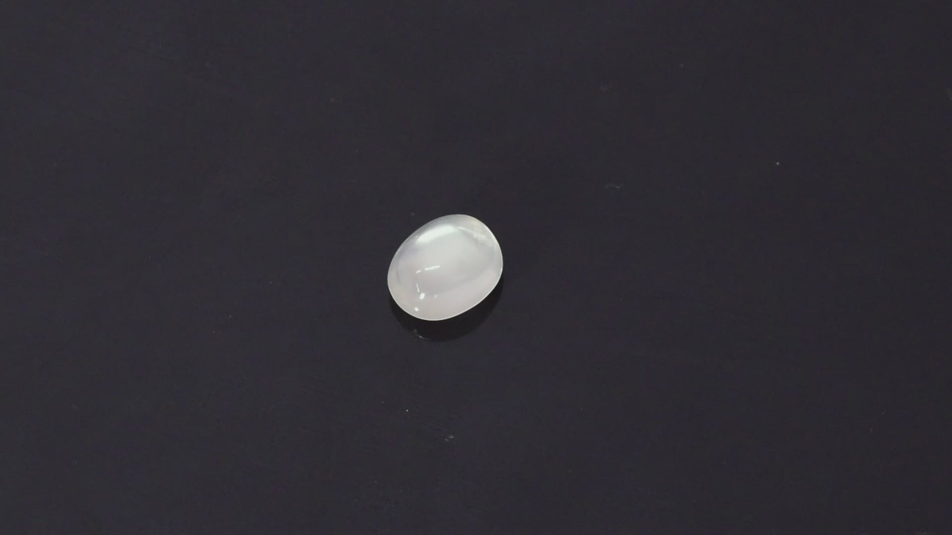 360 degree video of a White Moonstone