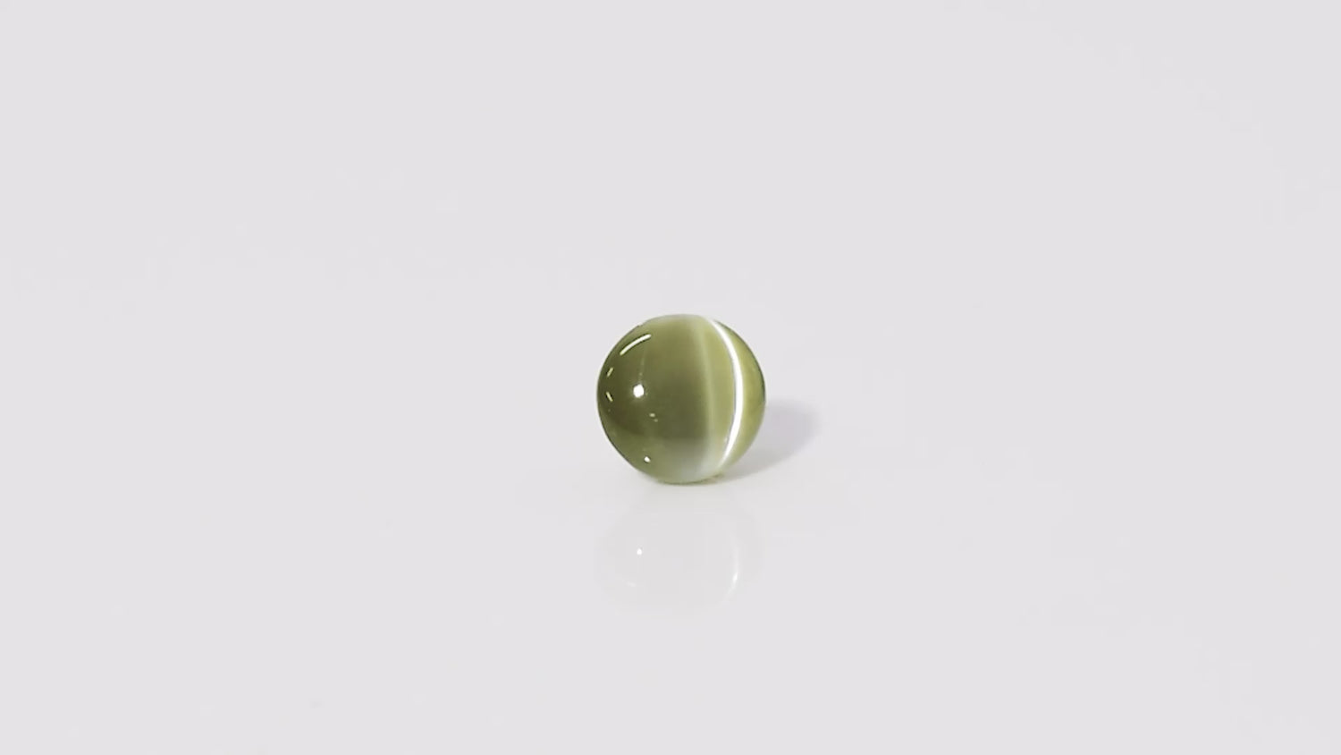 Chrysoberyl Cats Eye - 4.04 Carats