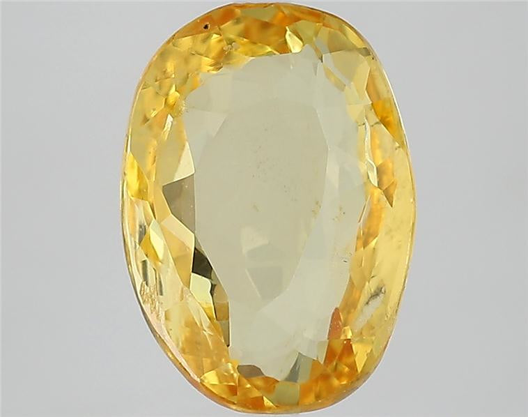 Yellow Sapphire - 5.01 carats