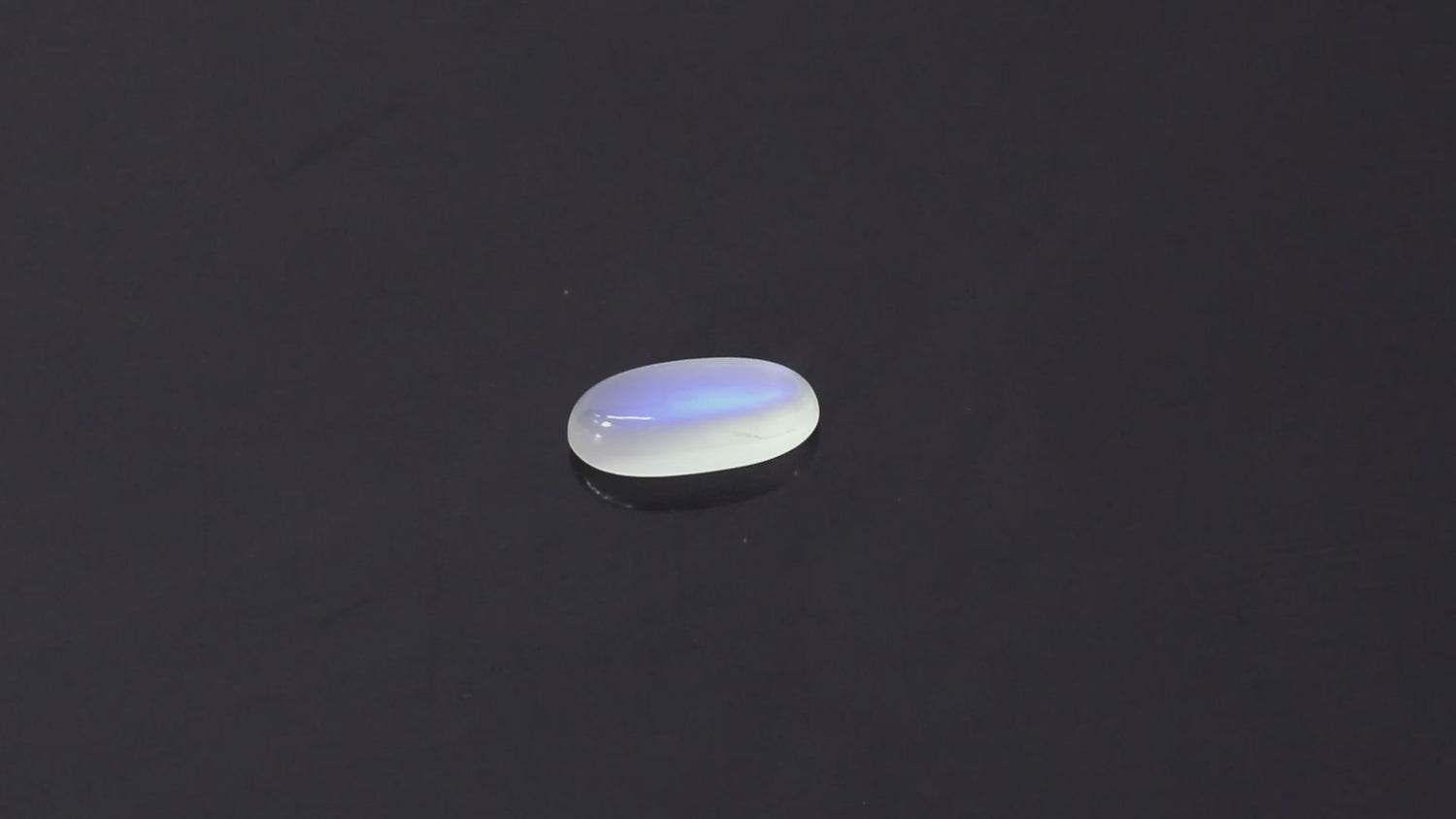 360 degree video of a Blue Moonstone