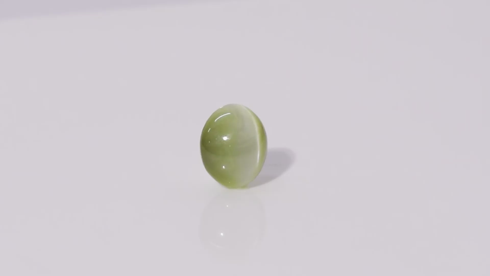 Chrysoberyl Cats Eye - 12.70 Carats