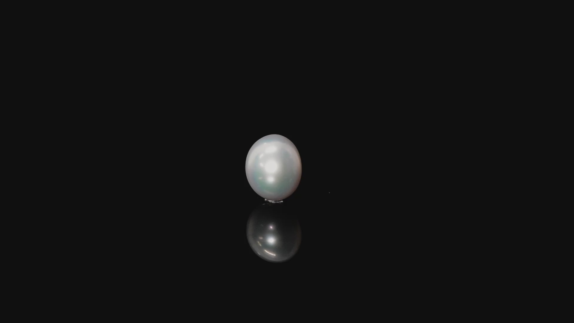 South Sea Pearl - 12.99 Carats